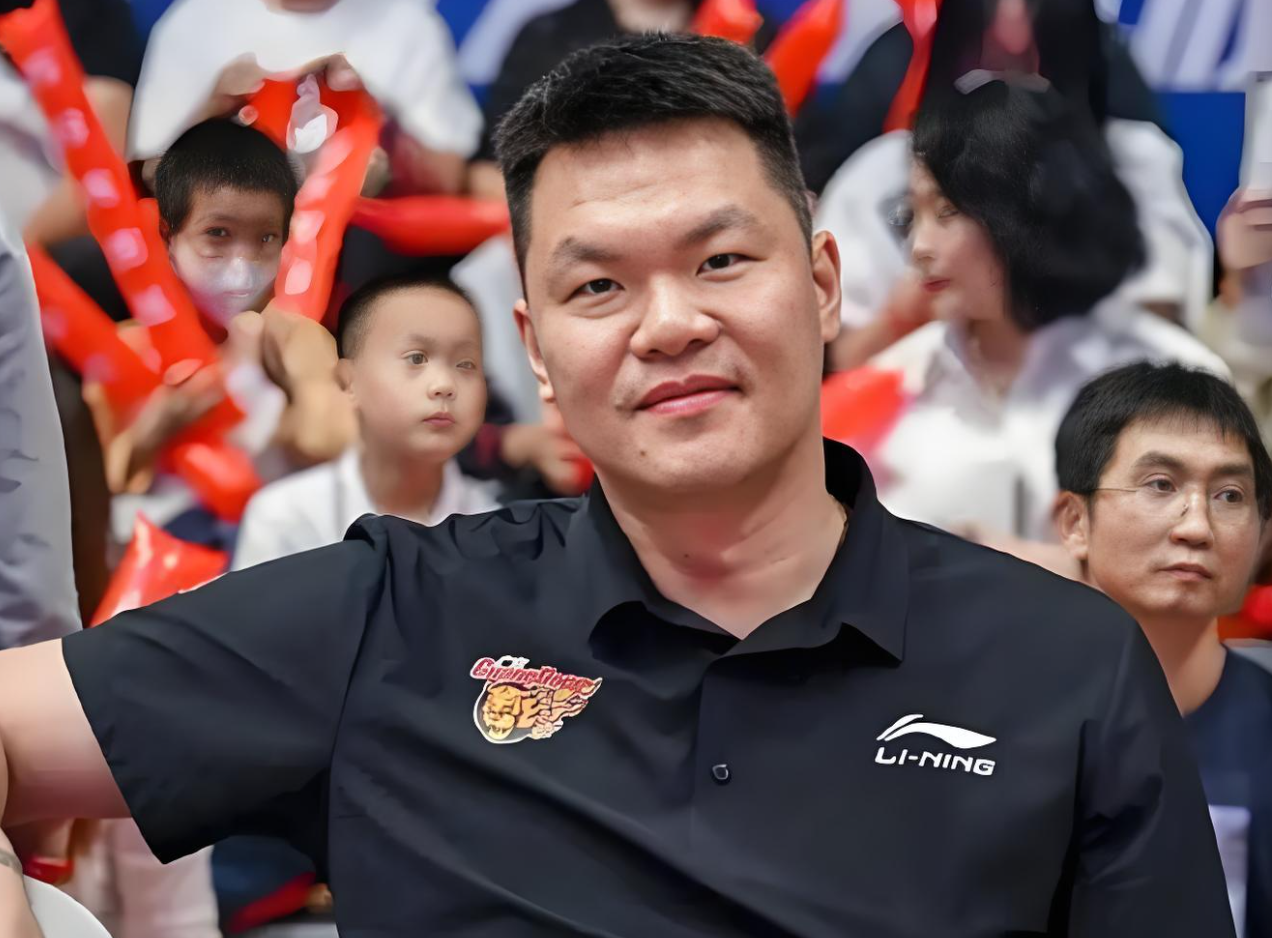 尼克斯全力挽留米切尔·罗宾逊