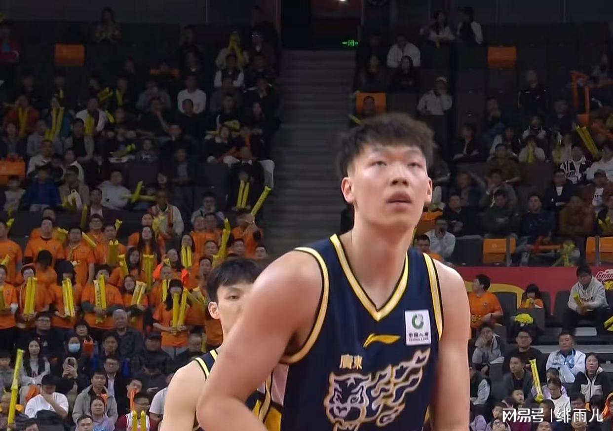 小雷:雅伊斯勒目前做得很好,纽卡斯尔会没问题的